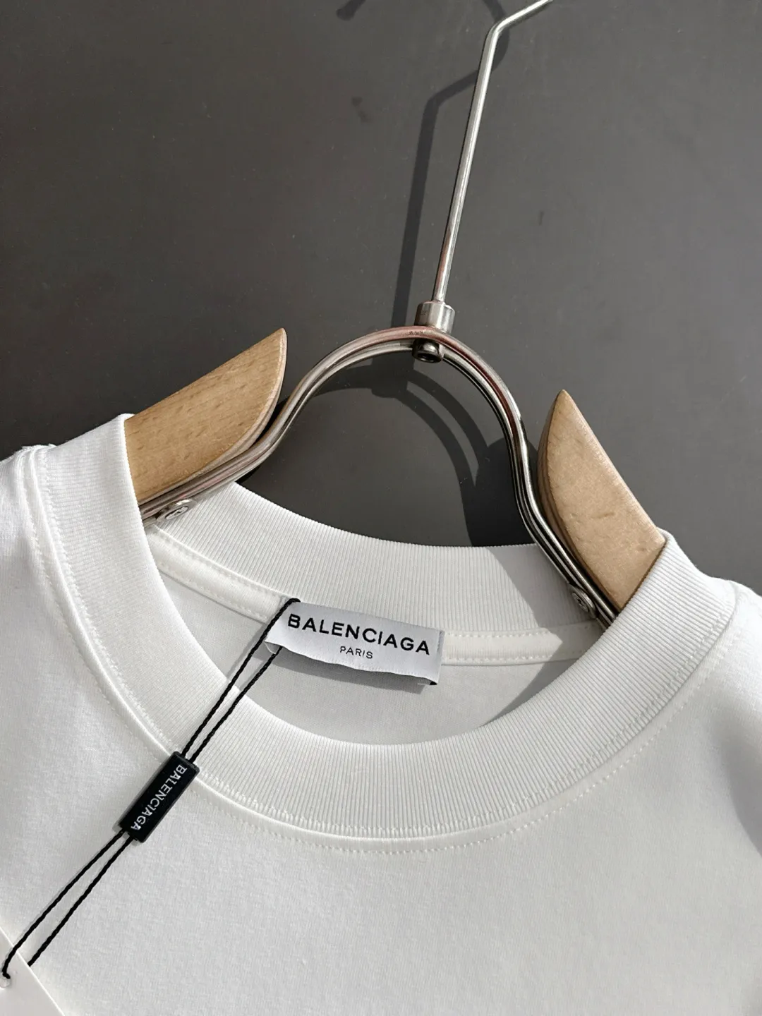 BAL 2025SS New Arrival T ， ， ！ ， ，Classic logo ， ， Sizes M-XXXL
